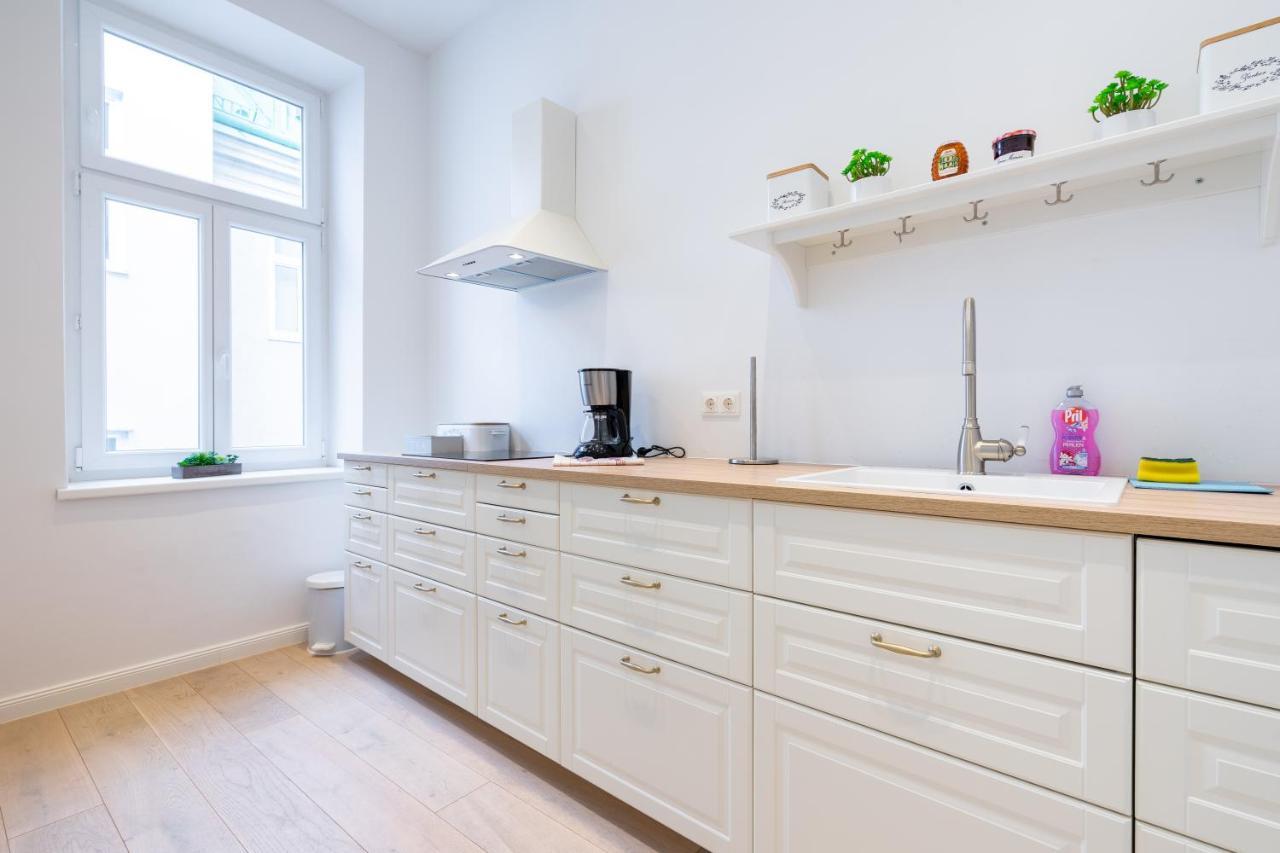 Modernes Apartment Im Charmanten Cottage Viertel Vienna Luaran gambar