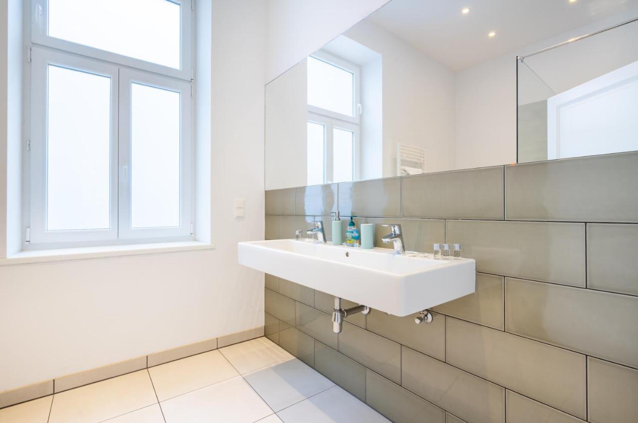 Modernes Apartment Im Charmanten Cottage Viertel Vienna Luaran gambar