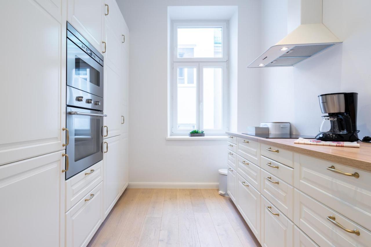Modernes Apartment Im Charmanten Cottage Viertel Vienna Luaran gambar