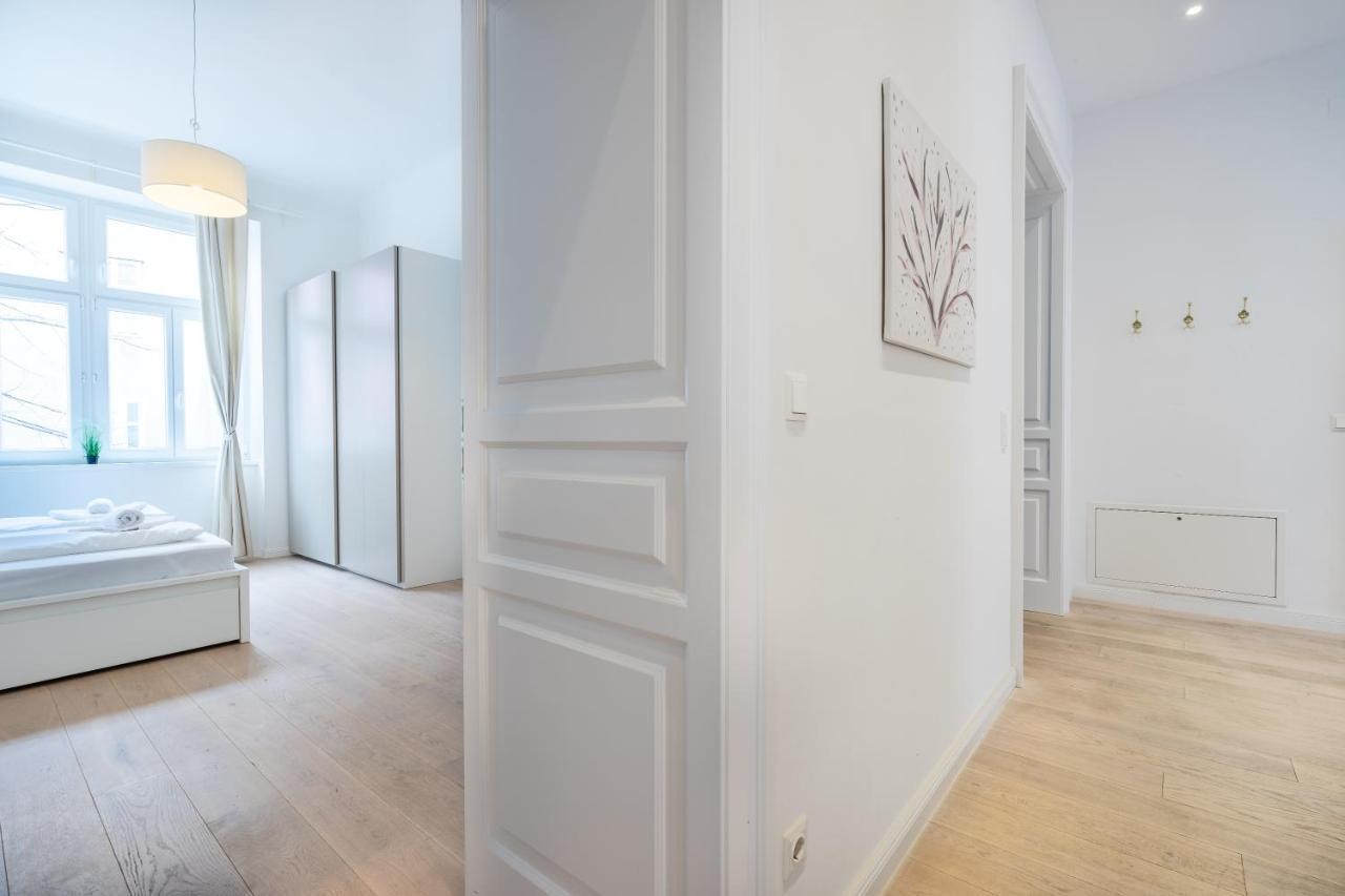 Modernes Apartment Im Charmanten Cottage Viertel Vienna Luaran gambar